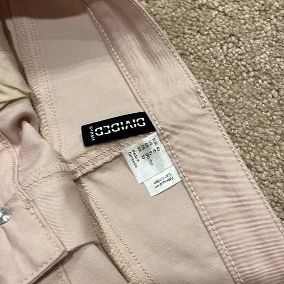 New Size 10 Blush Pink H&M Shorts - Picture 4 of 4